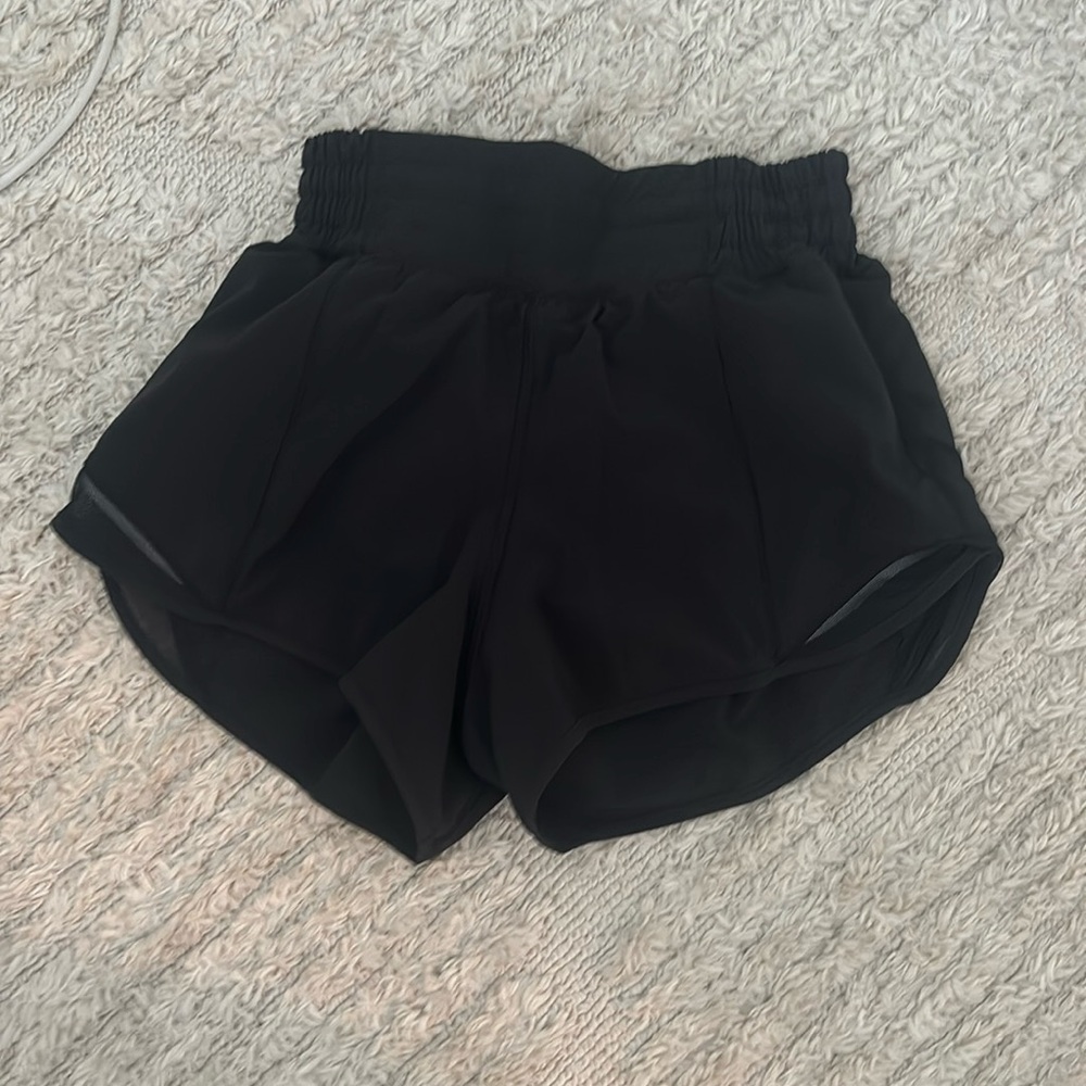 Black Lululemon hottie hot shorts size 0